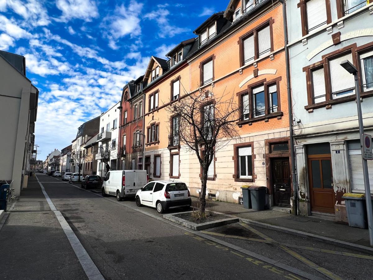 # Le 3 # Joli Appartement T3 Mulhouse Centre, Neuf, Calme Et Tout Equipe Экстерьер фото