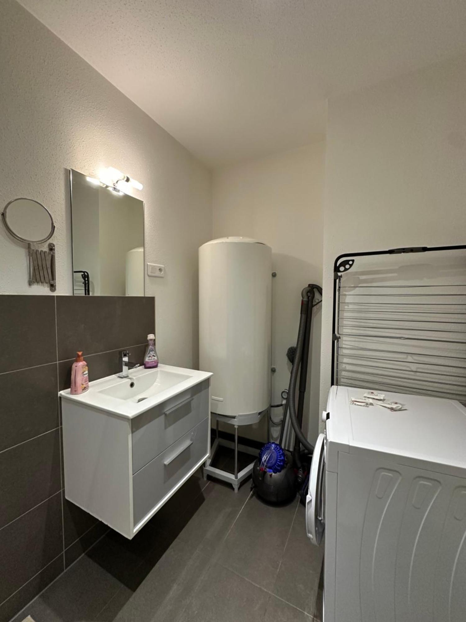 # Le 3 # Joli Appartement T3 Mulhouse Centre, Neuf, Calme Et Tout Equipe Экстерьер фото