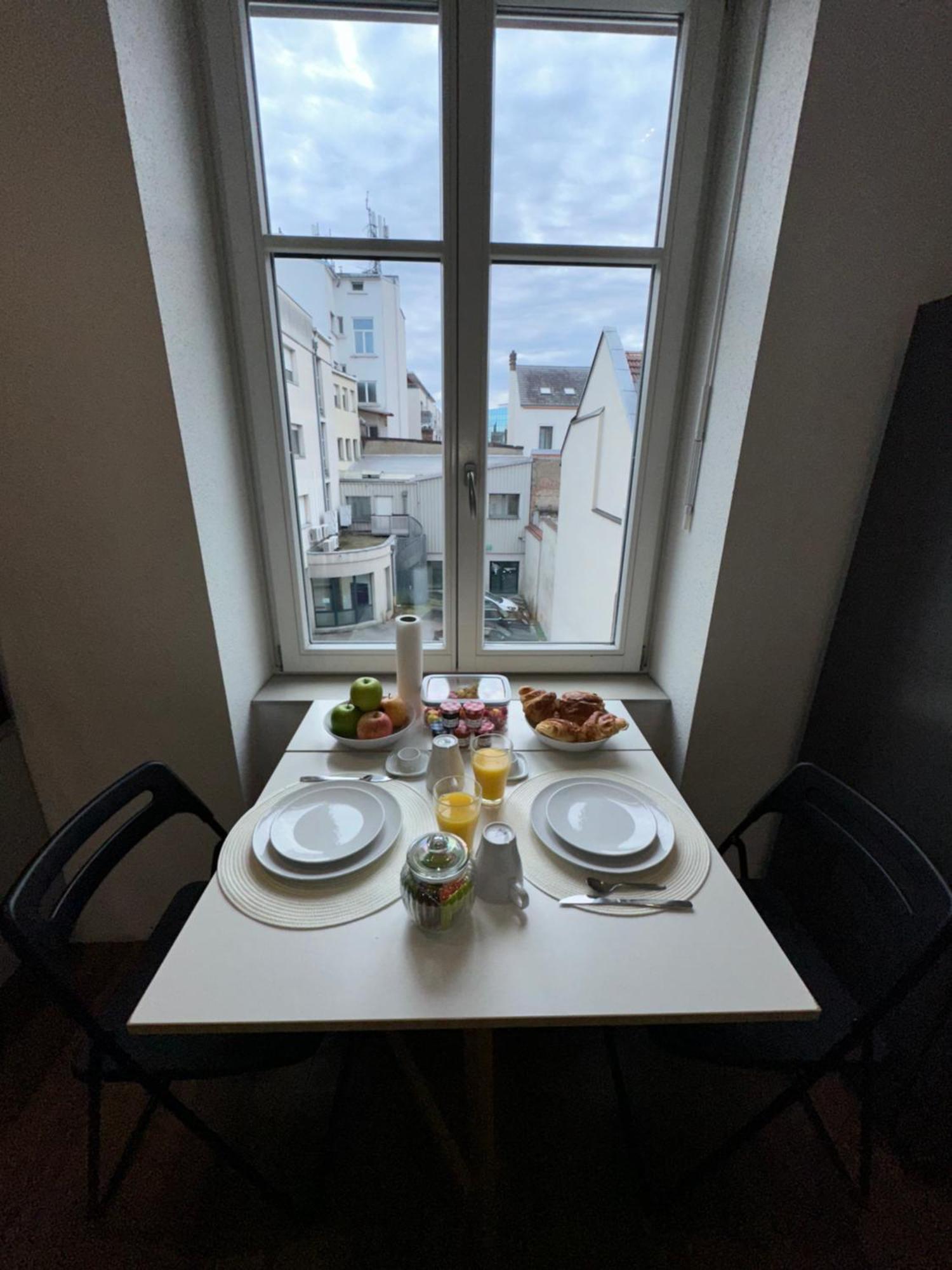 # Le 3 # Joli Appartement T3 Mulhouse Centre, Neuf, Calme Et Tout Equipe Экстерьер фото