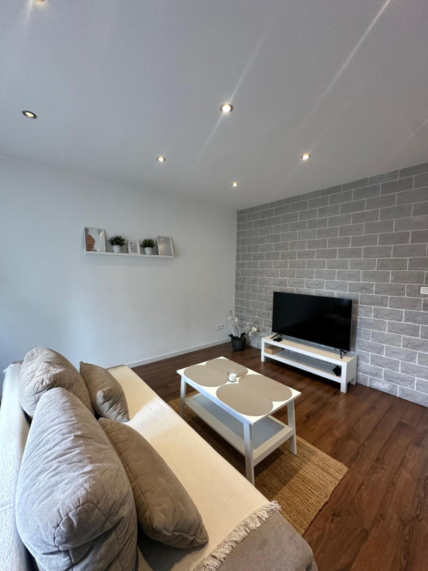 # Le 3 # Joli Appartement T3 Mulhouse Centre, Neuf, Calme Et Tout Equipe Экстерьер фото